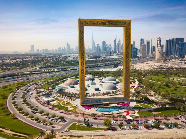 Top-attractions-in-Dubai-the-Dubai-Frame-640x479